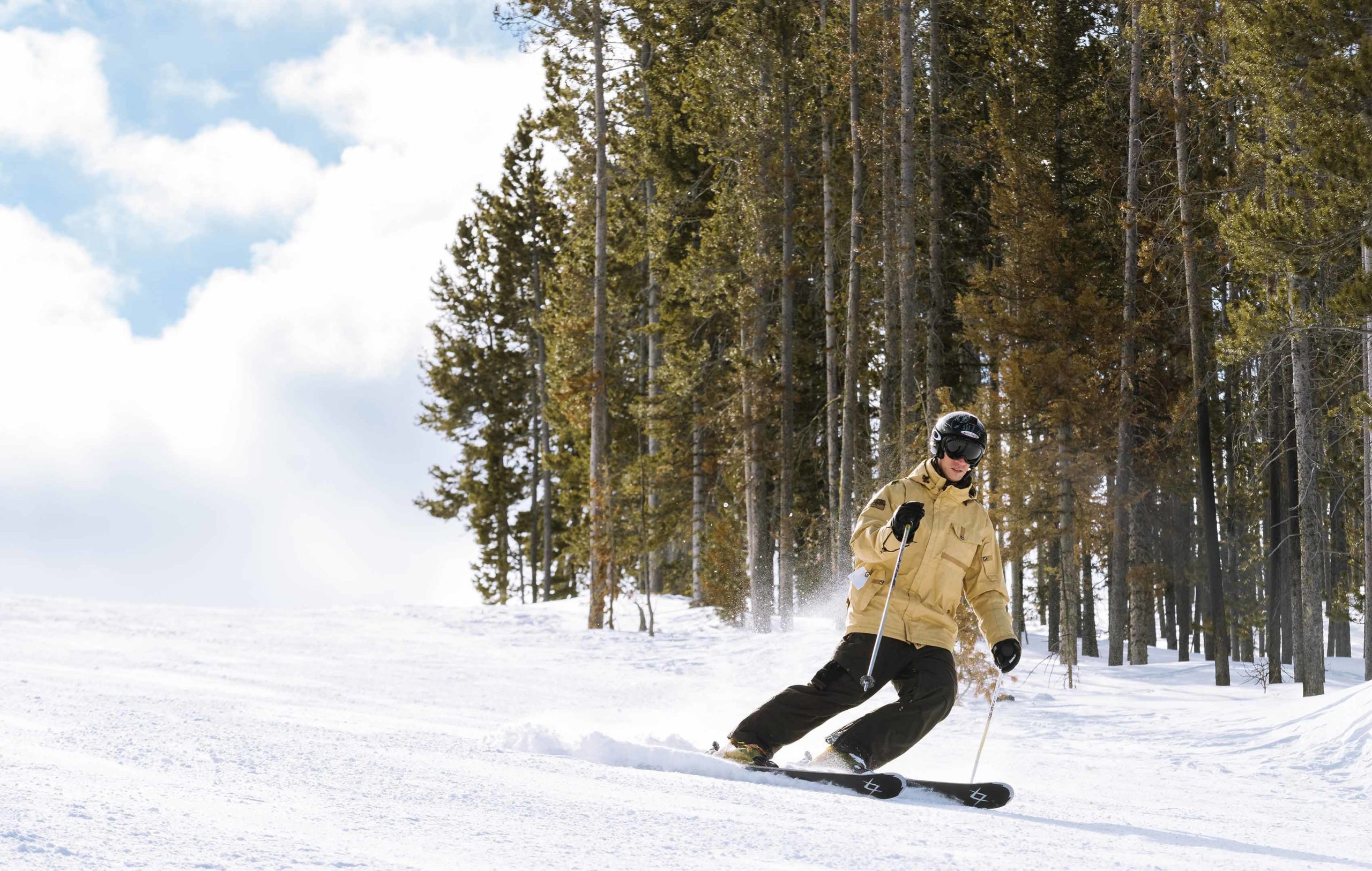 New-Thought-Visit-Pinedale-Wyoming-Ad-Photography-Man-Alpine-Skiing-At-White-Pine-fullscreen