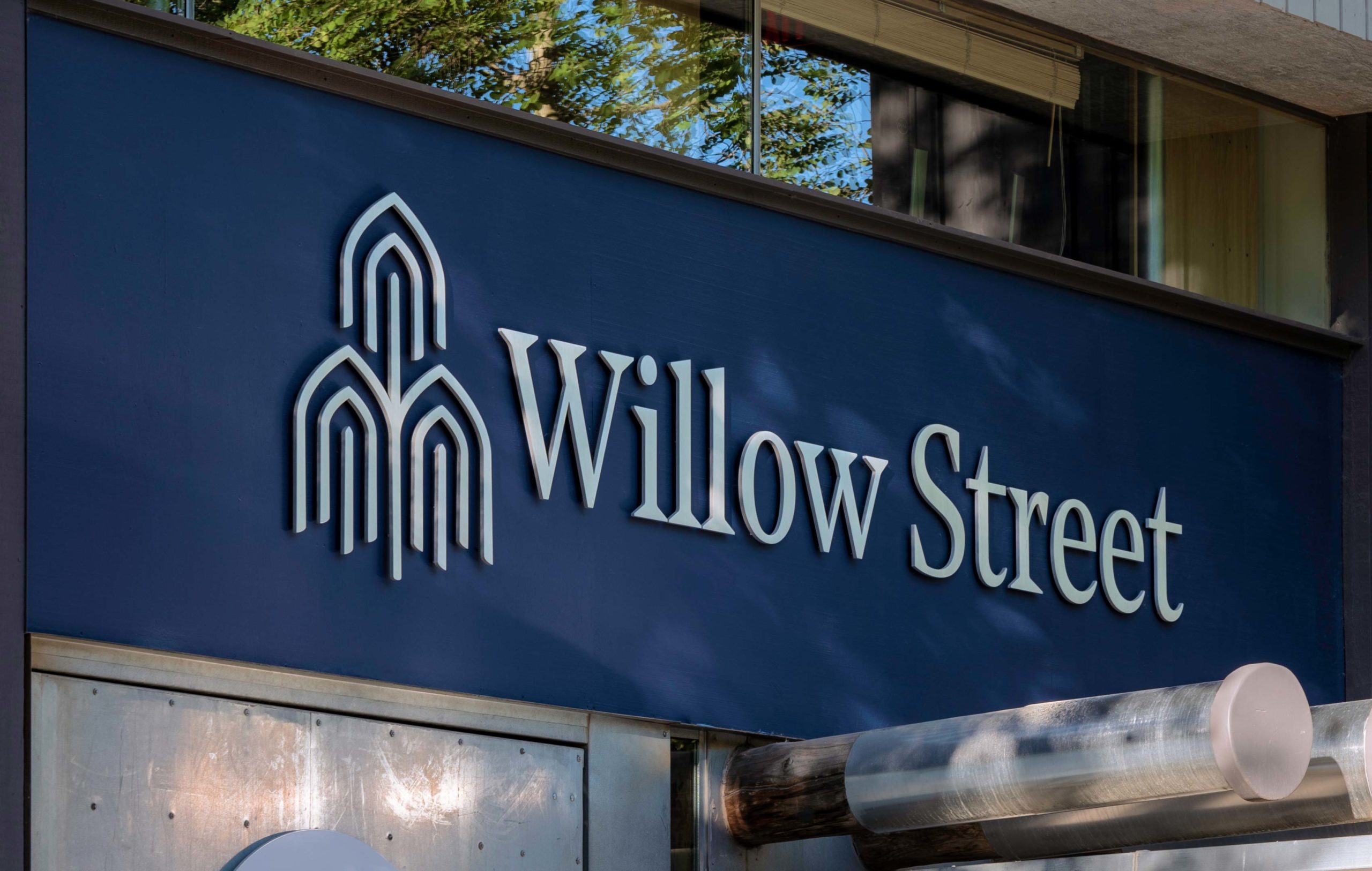 New-Thought-Willow-Street-Group-Building-Signage-Close-Up-fullscreen